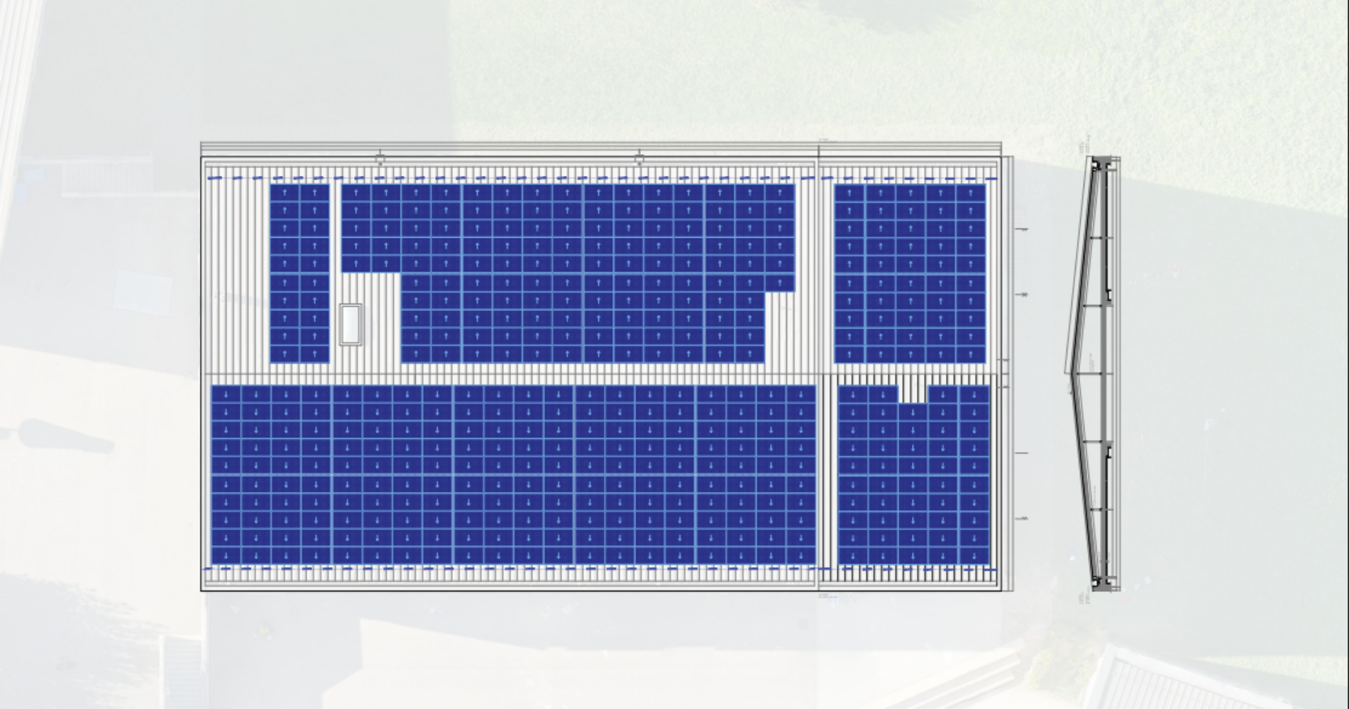 Schéma d’implantation de la toiture de l’école avec l’implantation détaillée des --- panneaux photovoltaïques.