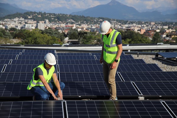 Panneaux solaires . 10 questions pour bien préparer son installation 