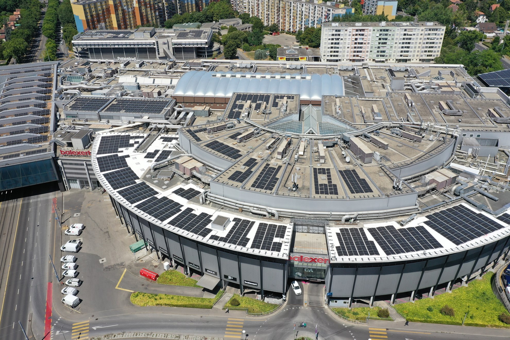 Balexert prend le virage du photovoltaïqueau cœur de son centre commercial